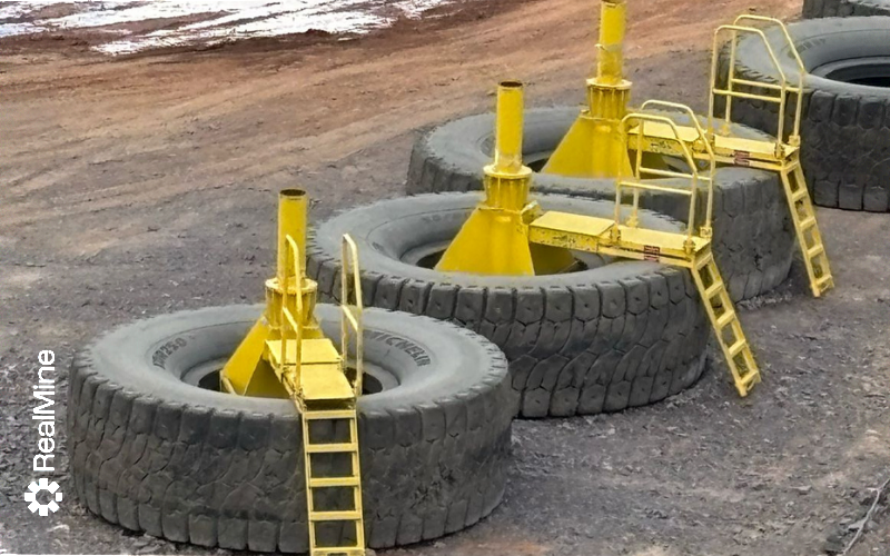 Escada para trapézio — solução RealMine para mineração
